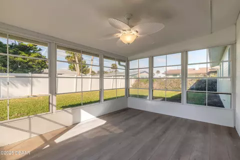 Exterior - 47 Fairway Dr, Ormond Beach, FL 32176 photo 6 of 7