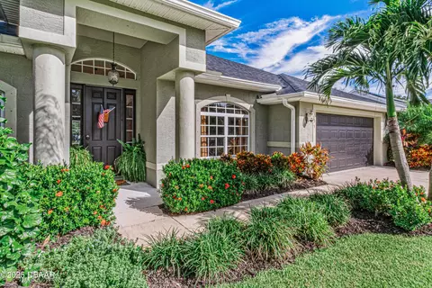 135 N Cory Dr, Edgewater, FL 32141