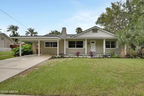 305 Stone St, Deland, FL 32720