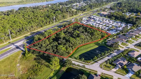 2370 S Ridgewood Ave, Edgewater, FL 32141 photo 2