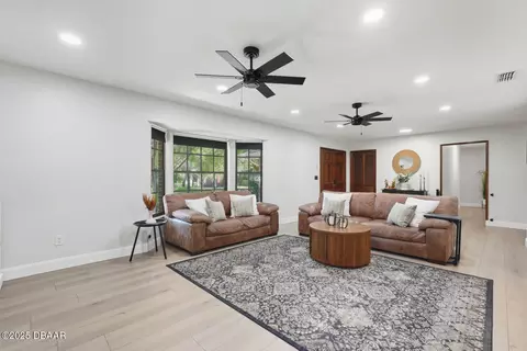 Living - 6 Eagle Dr, Ormond Beach, FL 32174 photo 2 of 5