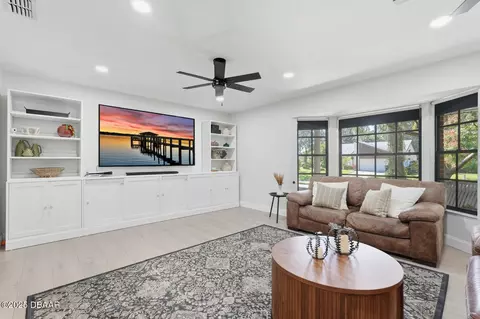 Living - 6 Eagle Dr, Ormond Beach, FL 32174 photo 1 of 5