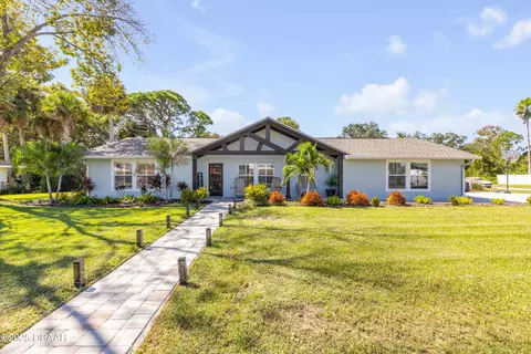 798 Fairway Dr, New Smyrna Beach, FL 32168