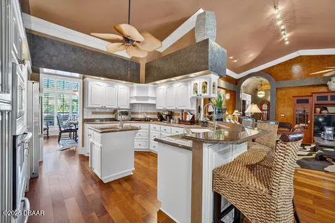 Kitchen - 79 Shadowcreek Way, Ormond Beach, FL 32174 photo 2 of 4