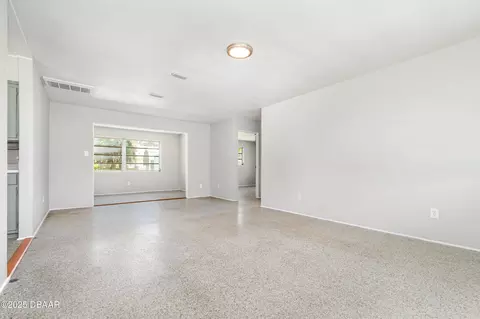 1867 Juniper Dr, Edgewater, FL 32141 photo 6