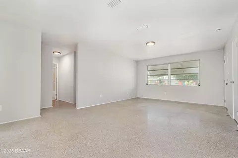 1867 Juniper Dr, Edgewater, FL 32141 photo 10