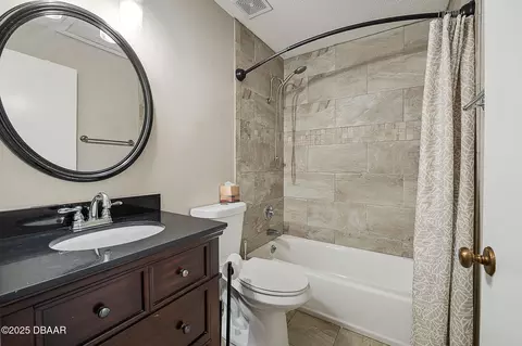 Bath - 105 Northbrook Ln, Ormond Beach, FL 32174 photo 4 of 4