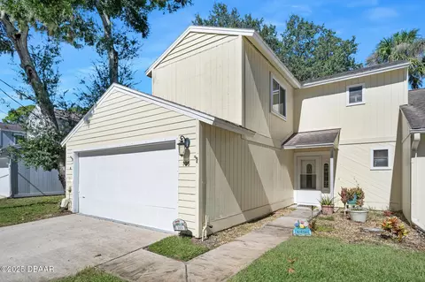 Exterior - 105 Northbrook Ln, Ormond Beach, FL 32174 photo 2 of 10