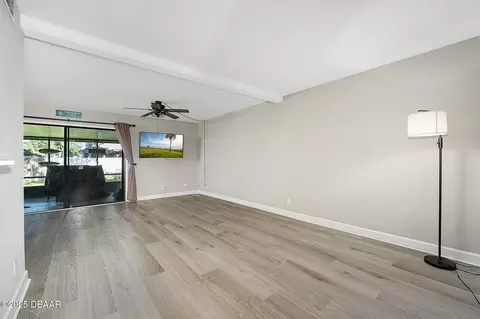 Living - 105 Northbrook Ln, Ormond Beach, FL 32174 photo 2 of 7