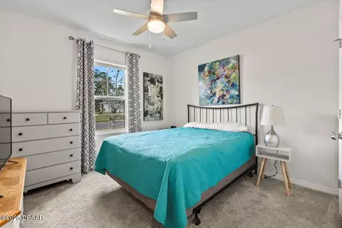 Bedroom - 350 Sunset Point Dr, Ormond Beach, FL 32174 photo 7 of 10