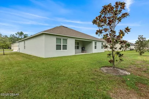 Exterior - 350 Sunset Point Dr, Ormond Beach, FL 32174 photo 4 of 5