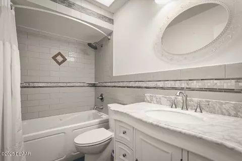 Bath - 62 Mayfield Cir, Ormond Beach, FL 32174 photo 1 of 2