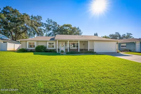 62 Mayfield Cir, Ormond Beach, FL 32174