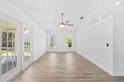 Living - 26 Marjorie Trl, Ormond Beach, FL 32174 photo 4 of 6