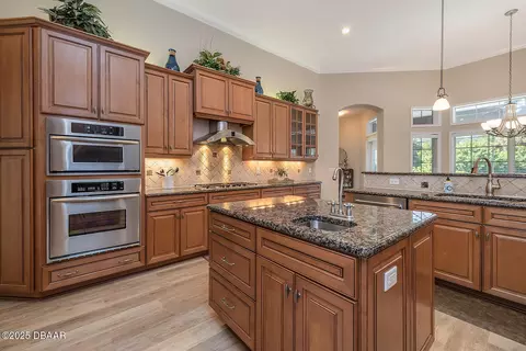 Kitchen - 1452 Kilrush Dr, Ormond Beach, FL 32174 photo 1 of 6