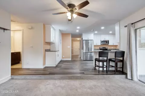 Living - 45 Nightingale Ln, Ormond Beach, FL 32174 photo 4 of 8