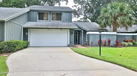 1870 Silver Fern Dr, Port Orange, FL 32128