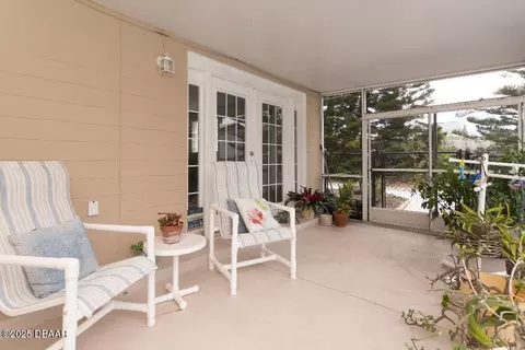 Exterior - 26 Sunny Beach Dr, Ormond Beach, FL 32176 photo 2 of 9