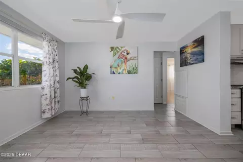 40 Azalea Dr, Ormond Beach, FL 32176 photo 8