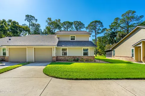 224 Bob White Ct, Daytona Beach, FL 32119