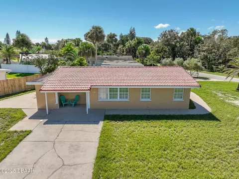 56 Poinsettia Dr, Ormond Beach, FL 32176