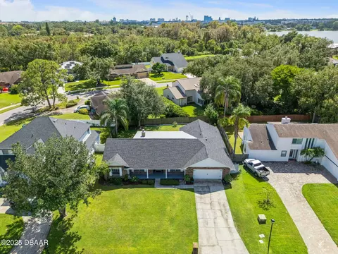 View/Area - 6516 Moonshell Ct, Orlando, FL 32819 photo 6 of 9