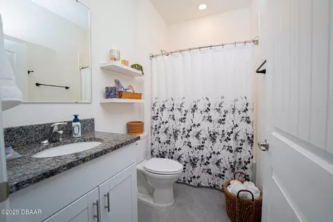 Bath - 5 Crane Field Rd, Ormond Beach, FL 32174 photo 1 of 4