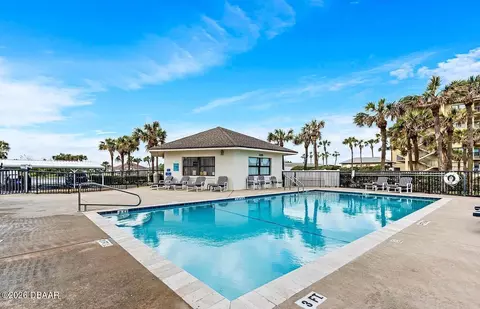 Exterior - 3100 Ocean Shore Blvd, Ormond Beach, FL 32176 photo 3 of 4