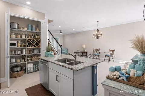 Kitchen - 76 Longridge Ln, Ormond Beach, FL 32174 photo 2 of 6