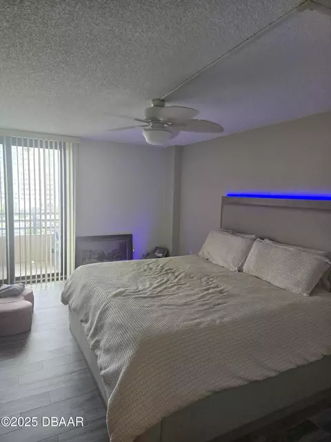 1 Oceans West Blvd, Daytona Beach, FL 32118