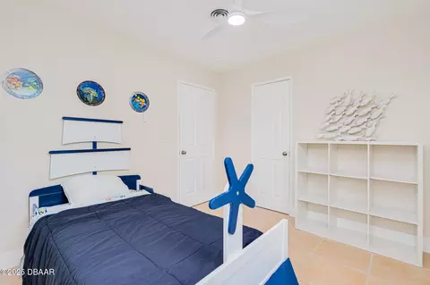 Bedroom - 8 Hibiscus Dr, Ormond Beach, FL 32176 photo 4 of 8