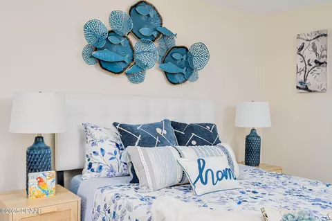 Bedroom - 8 Hibiscus Dr, Ormond Beach, FL 32176 photo 7 of 8