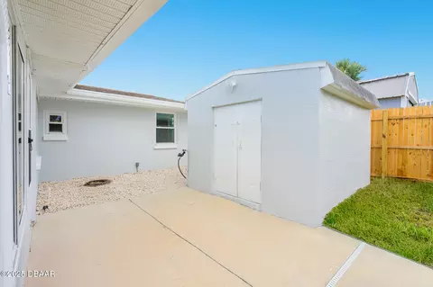 Exterior - 8 Hibiscus Dr, Ormond Beach, FL 32176 photo 9 of 12