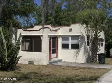 517 Westmoreland Rd, Daytona Beach, FL 32114
