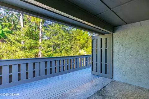 Exterior - 140 Limewood Pl, Ormond Beach, FL 32174 photo 2 of 9