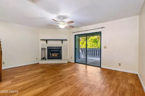Living - 140 Limewood Pl, Ormond Beach, FL 32174 photo 2 of 4