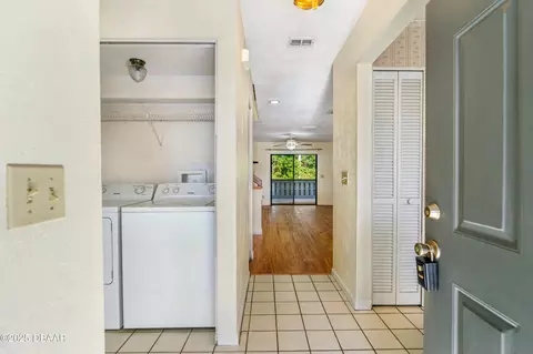 Entry Way - 140 Limewood Pl, Ormond Beach, FL 32174 photo 1 of 3
