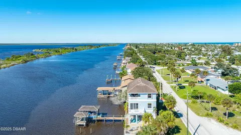 View/Area - 2302 John Anderson Dr, Ormond Beach, FL 32176 photo 3 of 9