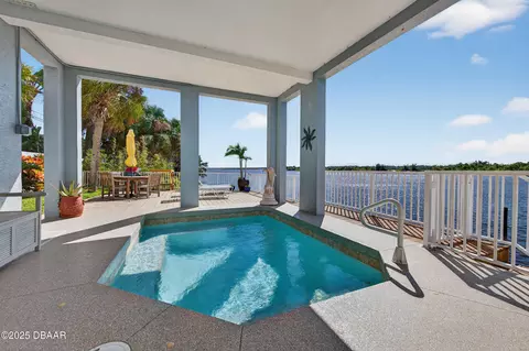 Exterior - 2302 John Anderson Dr, Ormond Beach, FL 32176 photo 7 of 9