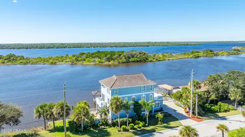 View/Area - 2302 John Anderson Dr, Ormond Beach, FL 32176 photo 2 of 9