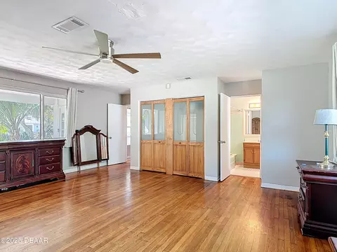 Bedroom - 11 Ponce De Leon Dr, Ormond Beach, FL 32176 photo 2 of 7