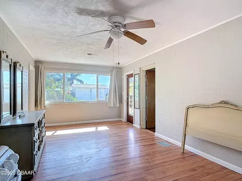 Bedroom - 11 Ponce De Leon Dr, Ormond Beach, FL 32176 photo 6 of 7