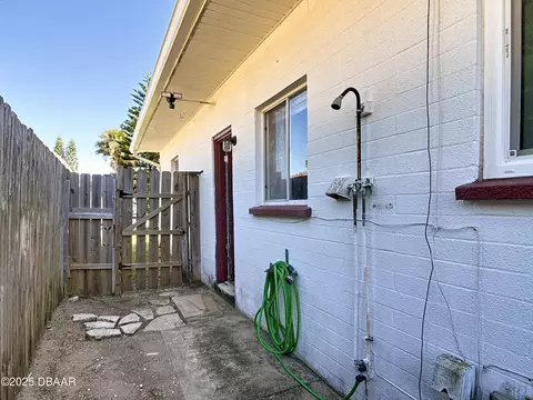 Exterior - 11 Ponce De Leon Dr, Ormond Beach, FL 32176 photo 7 of 7