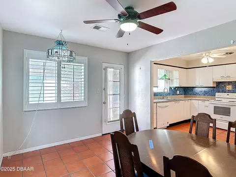 Dining - 11 Ponce De Leon Dr, Ormond Beach, FL 32176 photo 4 of 6