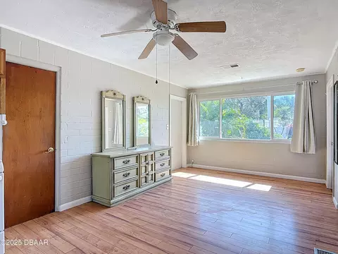 Bedroom - 11 Ponce De Leon Dr, Ormond Beach, FL 32176 photo 7 of 7