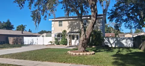 653 Sweetwood Dr, Port Orange, FL 32127