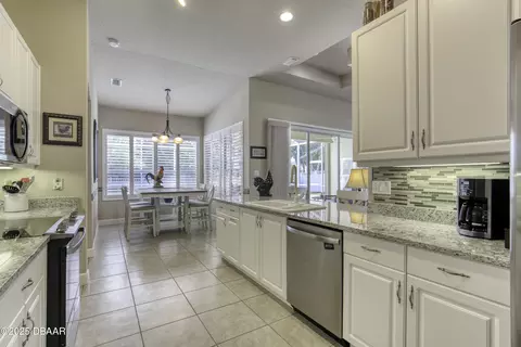 Kitchen - 199 Black Hickory Way, Ormond Beach, FL 32174 photo 3 of 6