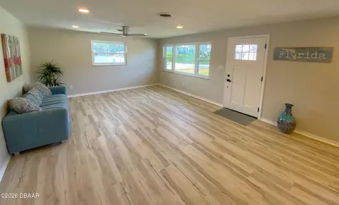 Living - 102 University Cir, Ormond Beach, FL 32176 photo 1 of 3
