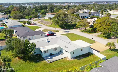 View/Area - 102 University Cir, Ormond Beach, FL 32176 photo 1 of 11