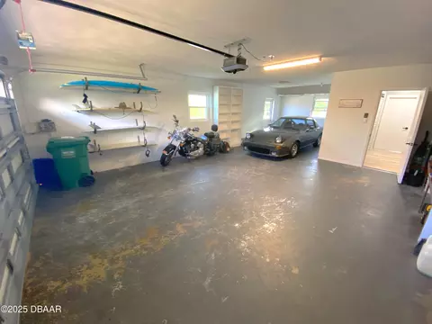 Exterior - 102 University Cir, Ormond Beach, FL 32176 photo 5 of 7